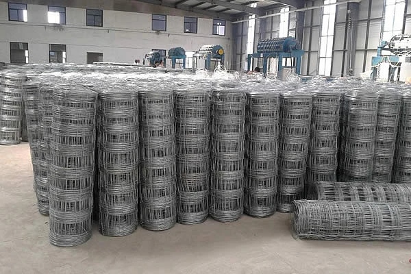 black galvanized chain link fence
